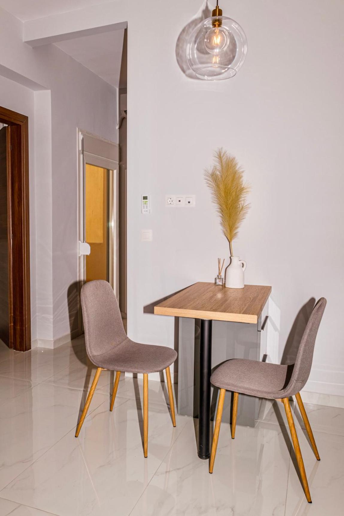 Cozy Studio In The City Center Thessaloníki Ngoại thất bức ảnh
